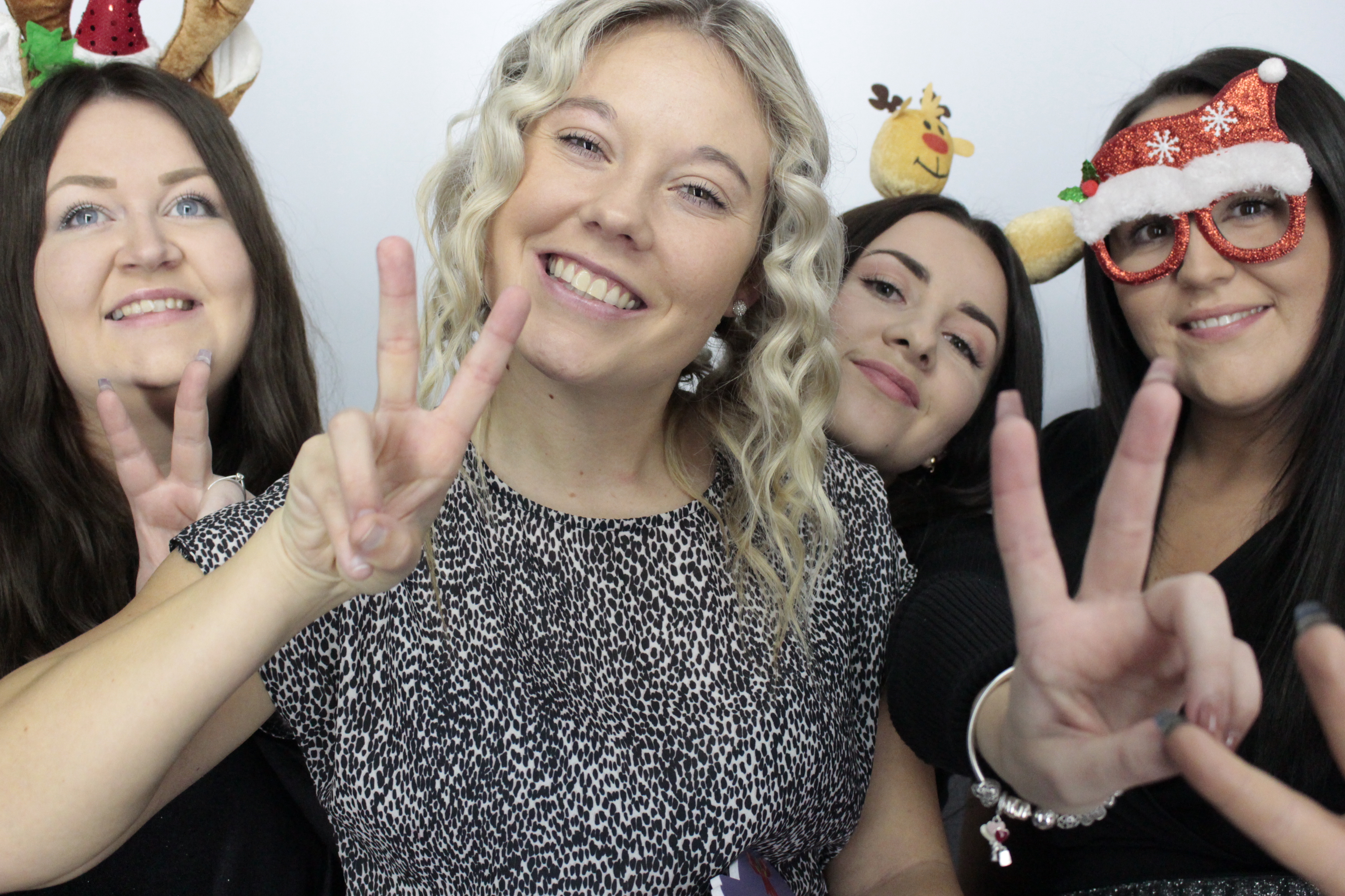 Fittleworth Medical Christmas Party | View more photos from the event at gallery.myphotoboothexperience.co.uk/u/MyPhotoBoothExperienceLtd/Fittleworth-Medical-Christmas-Party